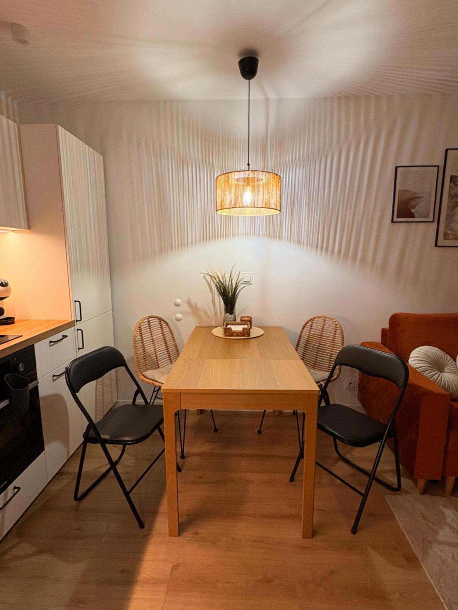 Nowy Biezanow Appartement *